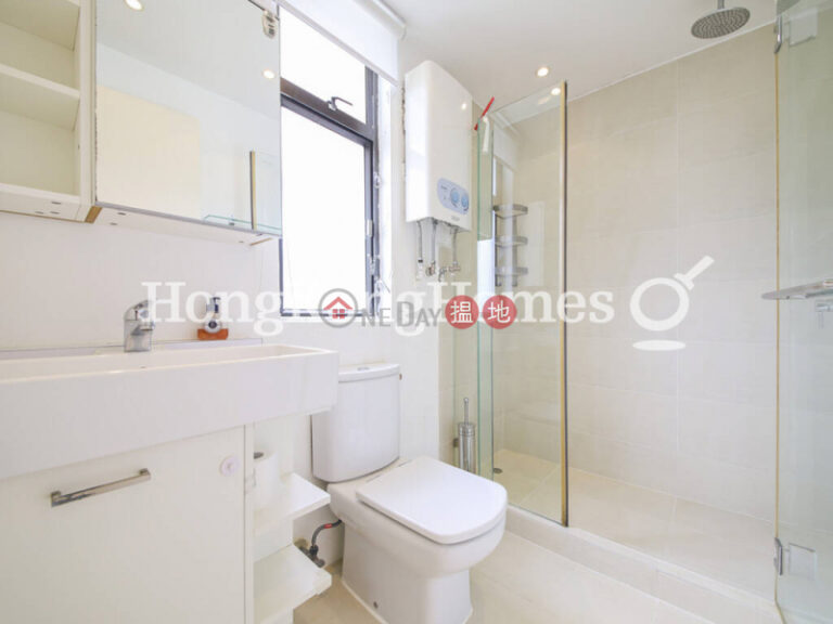 4 Bedroom Luxury Unit at Aqua 33 | For Sale