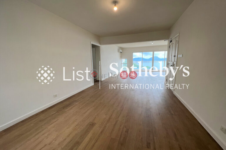 Property for Rent at Scenic Villas with 4 Bedrooms