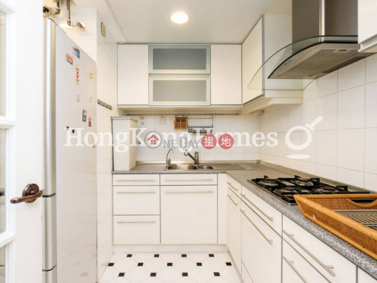 2 Bedroom Unit at Block 19-24 Baguio Villa | For Sale