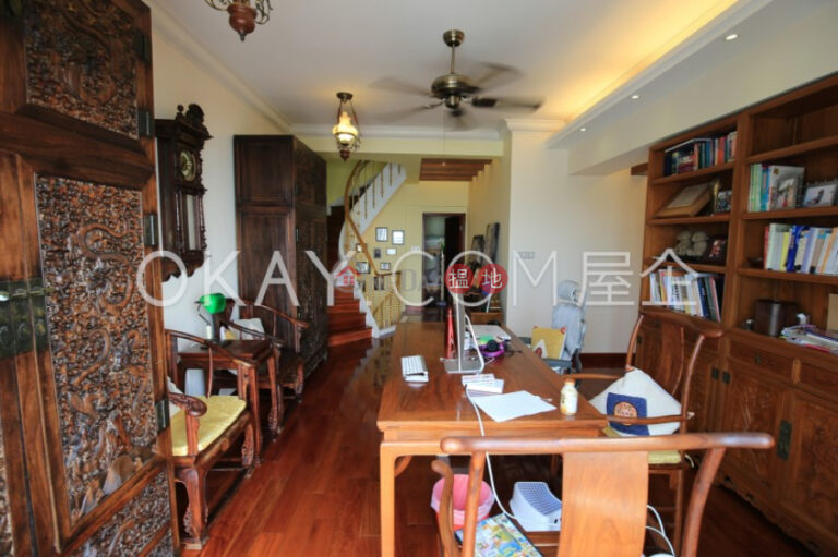 Efficient 6 bed on high floor with rooftop & balcony | For Sale