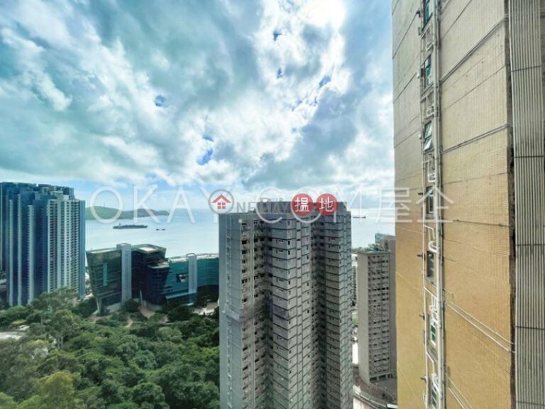 Efficient 2 bedroom with sea views, balcony | For Sale