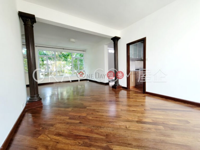 Exquisite 3 bedroom on high floor with parking | Rental