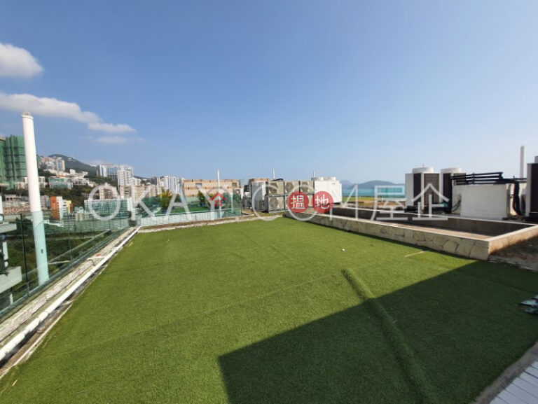 Lovely 3 bedroom on high floor with sea views & rooftop | Rental