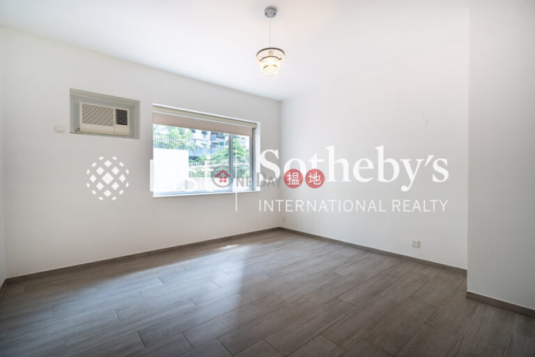 Property for Sale at Block 28-31 Baguio Villa with 4 Bedrooms