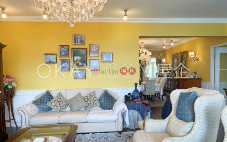 Efficient 4 bed on high floor with sea views & balcony | For Sale