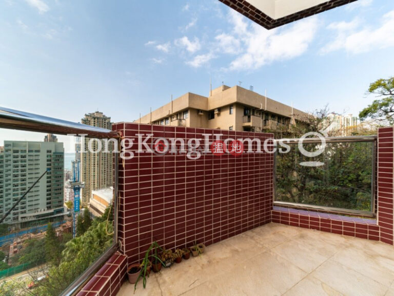 3 Bedroom Family Unit at Fulham Garden | For Sale