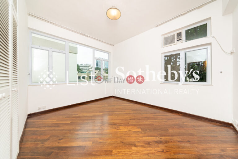 Property for Rent at 6 - 12 Crown Terrace with 3 Bedrooms