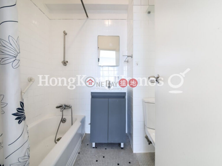 3 Bedroom Family Unit for Rent at Dor Fook Mansion