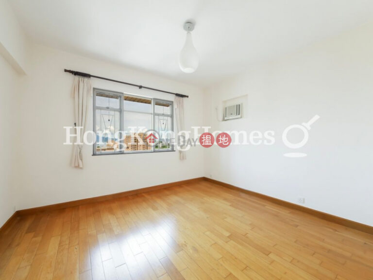 2 Bedroom Unit for Rent at Block 25-27 Baguio Villa