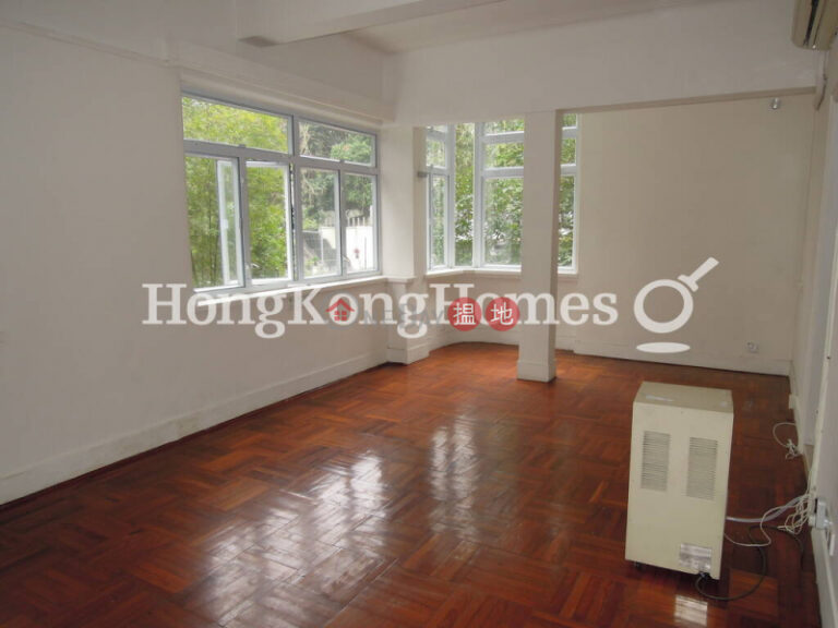 3 Bedroom Family Unit for Rent at 94A Pok Fu Lam Road