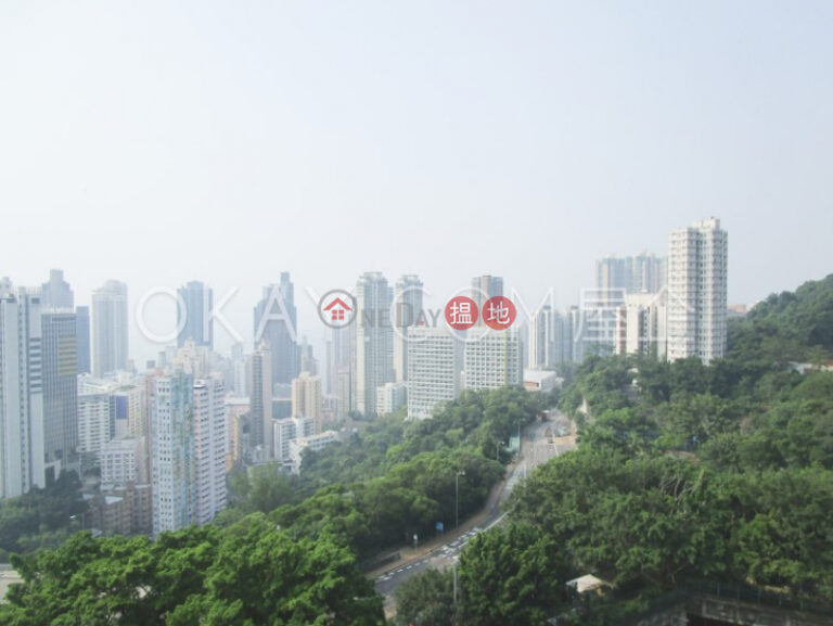 Efficient 3 bedroom with balcony & parking | Rental