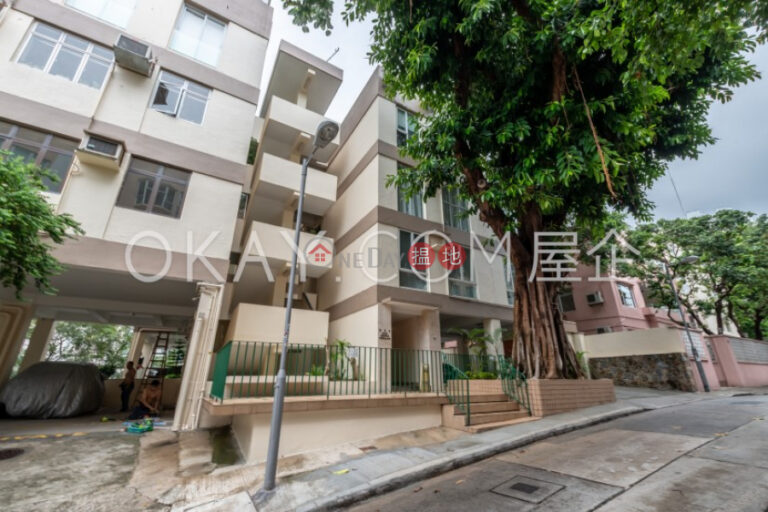 Efficient 3 bedroom with sea views & parking | Rental