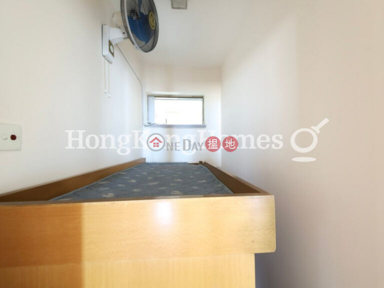 2 Bedroom Unit for Rent at Block 25-27 Baguio Villa