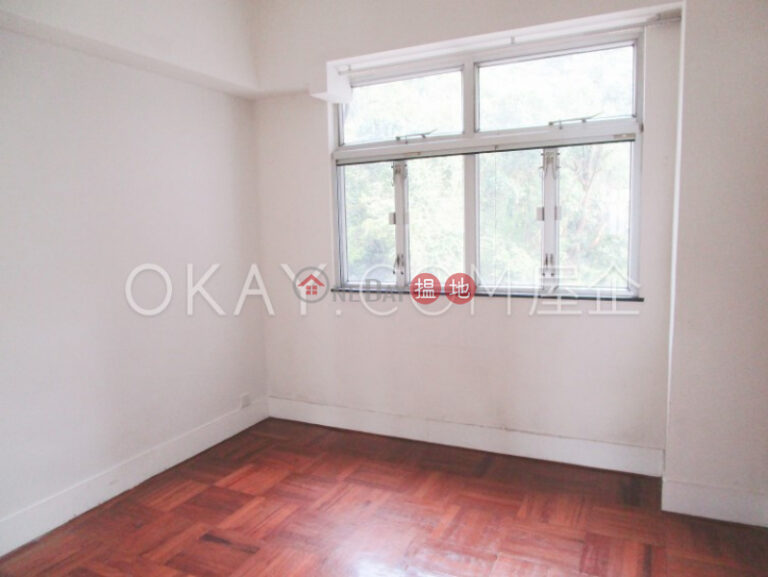 Efficient 3 bedroom with balcony & parking | Rental