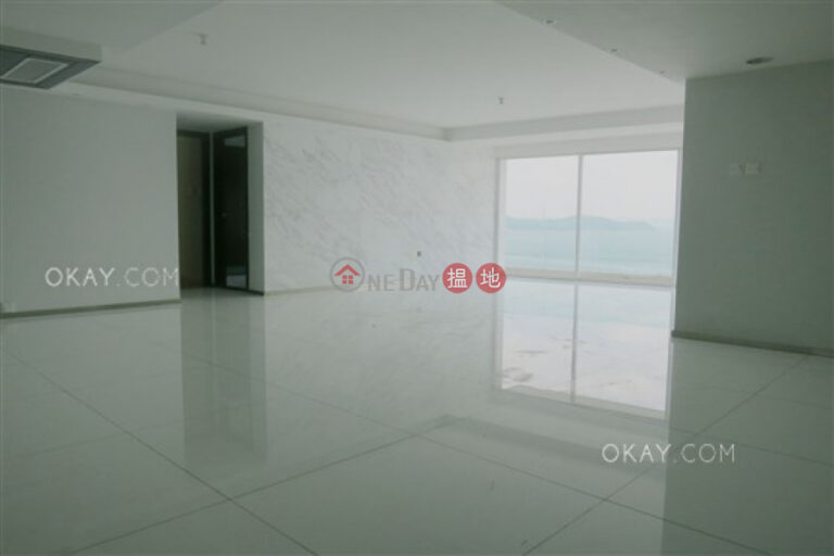 Exquisite 3 bedroom with sea views, terrace | Rental