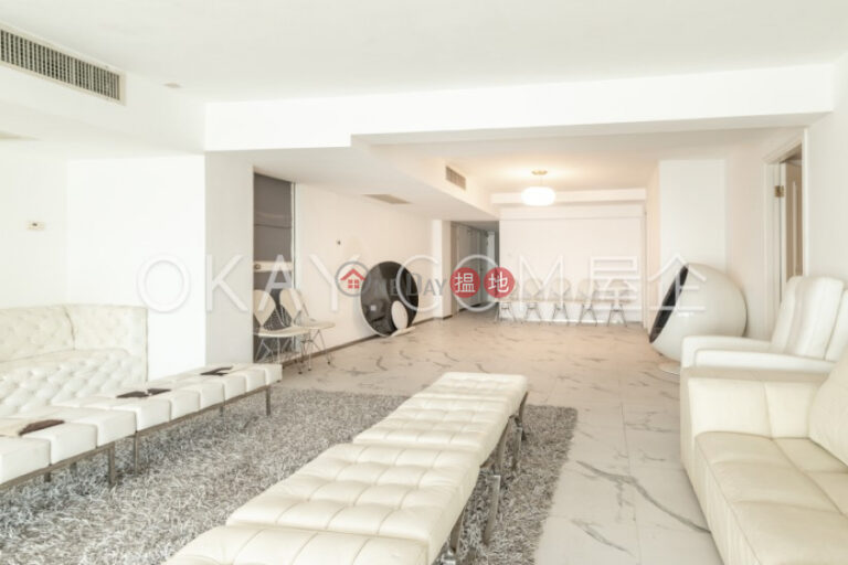 Unique 3 bedroom with balcony | Rental