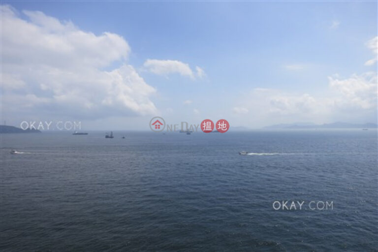 Exquisite 3 bedroom with sea views, terrace | Rental