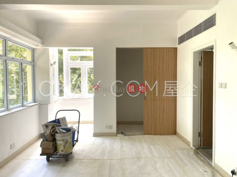 Efficient 3 bedroom with terrace & parking | Rental