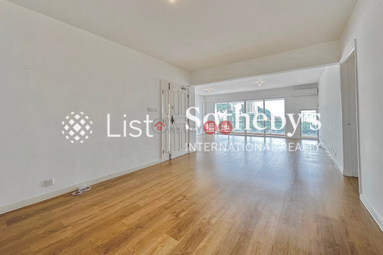 Property for Rent at Scenic Villas with 4 Bedrooms