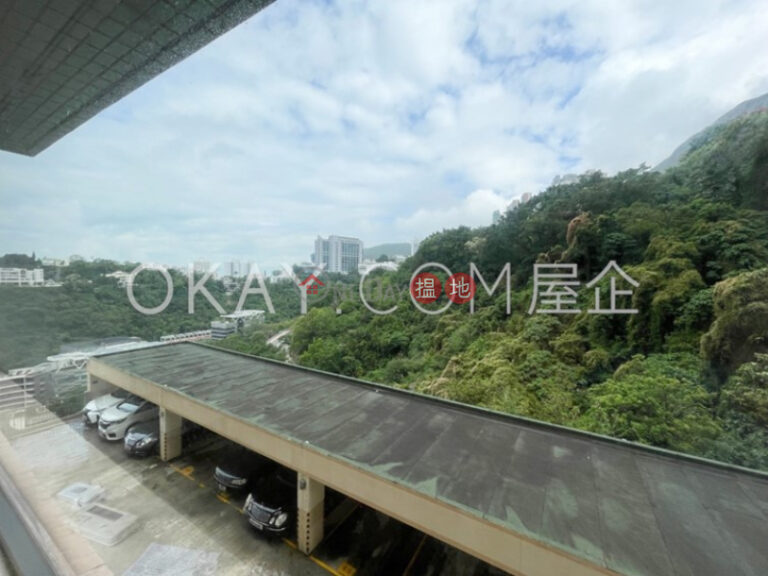 Gorgeous 2 bedroom with parking | Rental