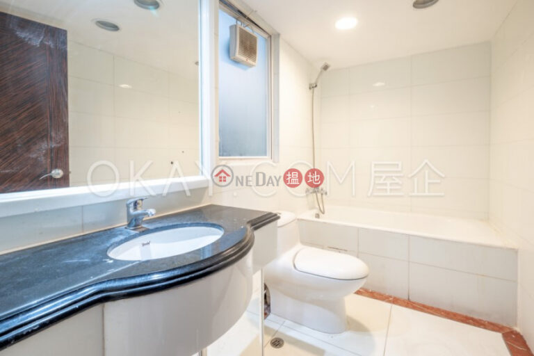Elegant 2 bedroom in Pokfulam | Rental
