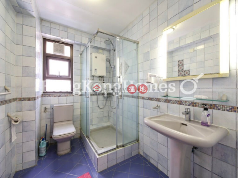 3 Bedroom Family Unit for Rent at Block 16-18 Baguio Villa, President Tower