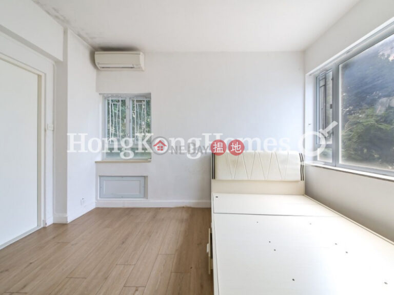 3 Bedroom Family Unit for Rent at Dor Fook Mansion
