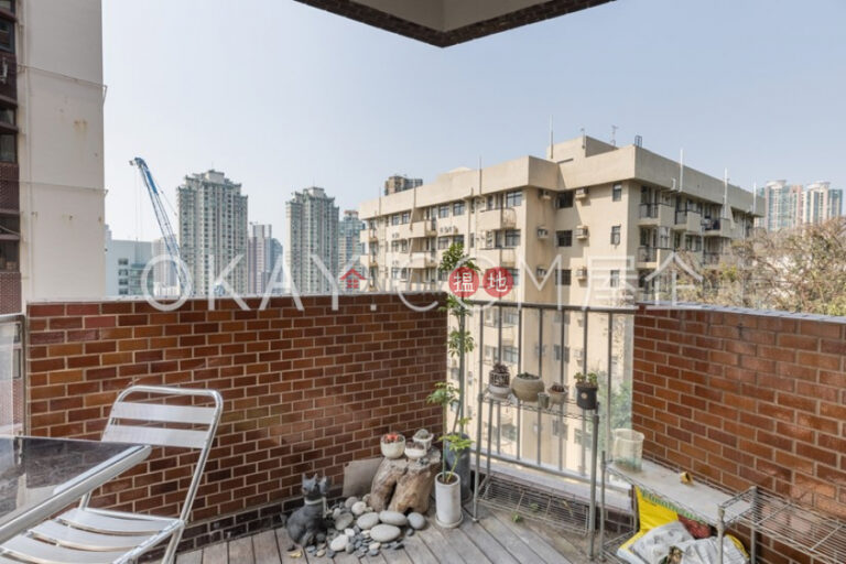 Efficient 3 bedroom with balcony & parking | Rental