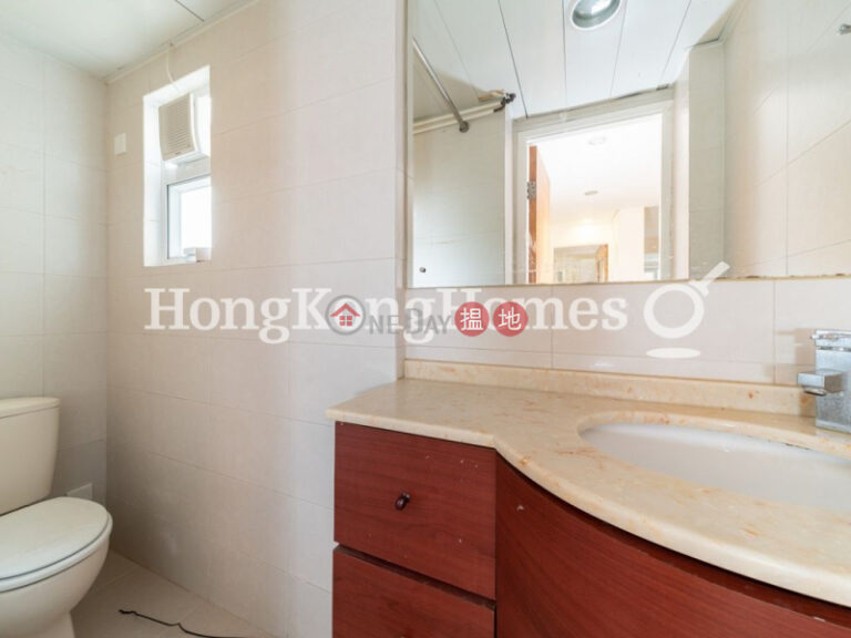 2 Bedroom Unit for Rent at Block 25-27 Baguio Villa