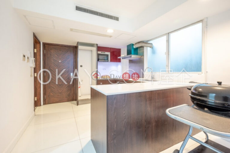 Elegant 2 bedroom in Pokfulam | Rental