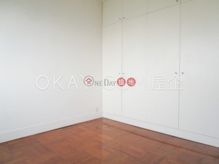 Efficient 3 bedroom with balcony & parking | Rental