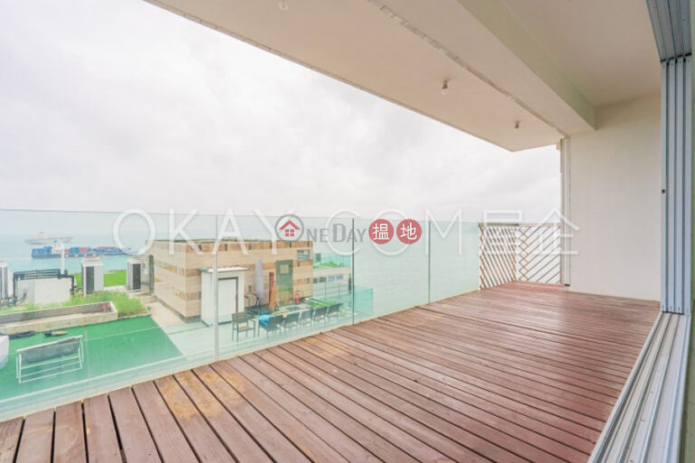 Lovely 4 bedroom with sea views, balcony | Rental