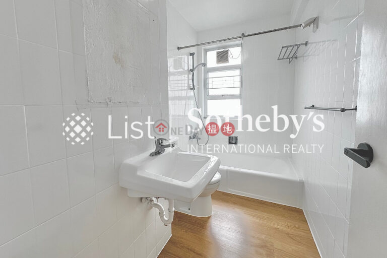 Property for Rent at Scenic Villas with 4 Bedrooms