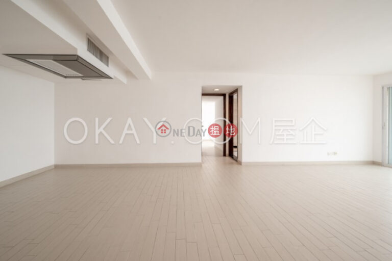 Gorgeous 3 bed on high floor with sea views & balcony | Rental