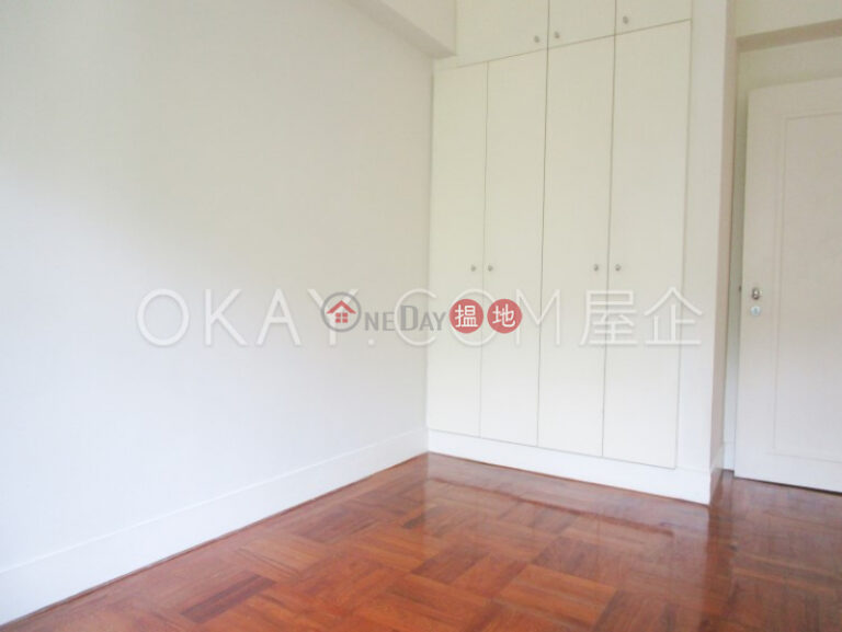 Efficient 3 bedroom with balcony & parking | Rental