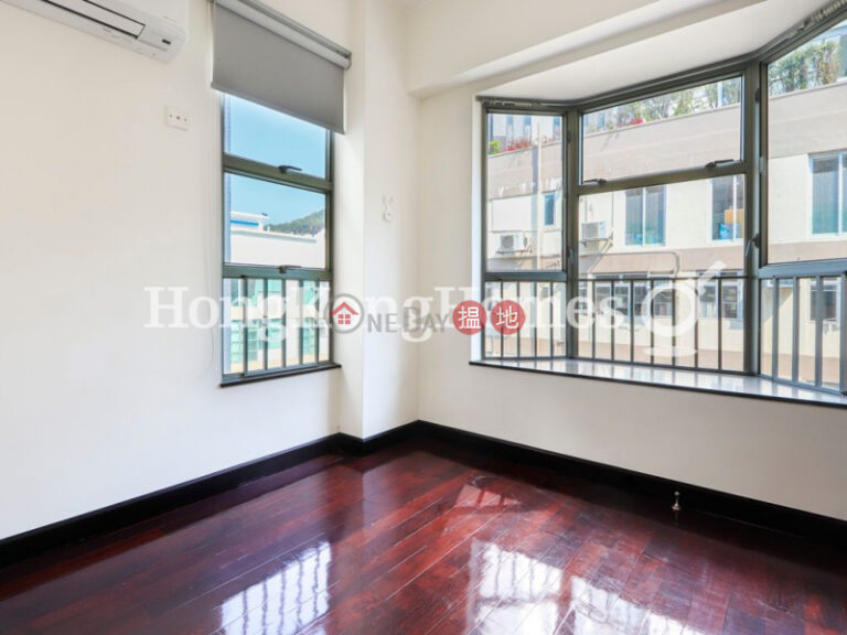 2 Bedroom Unit for Rent at The Regalis