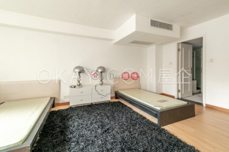 Unique 3 bedroom with balcony | Rental