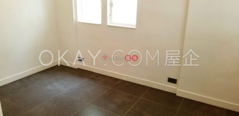 Charming 2 bedroom on high floor with rooftop | Rental