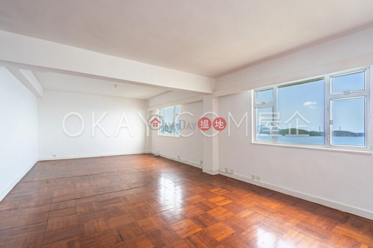 Efficient 3 bed on high floor with balcony & parking | Rental