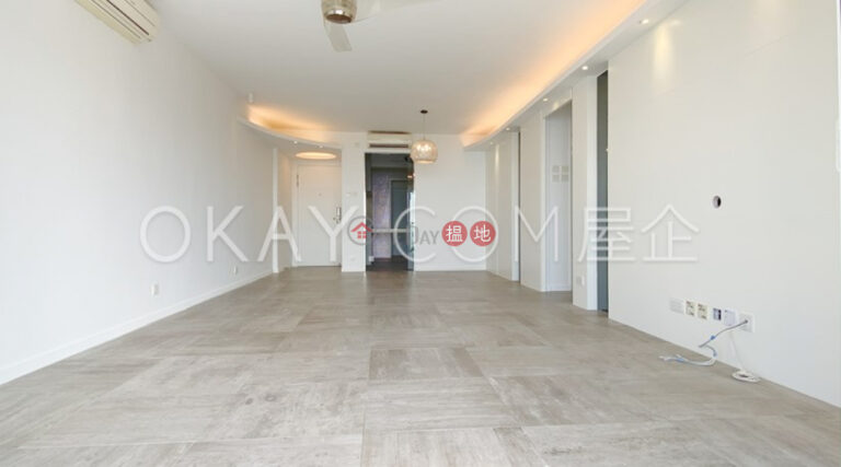 Efficient 3 bedroom with balcony & parking | Rental
