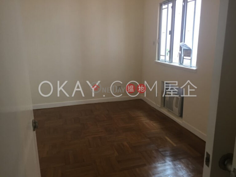 Luxurious 3 bedroom with balcony & parking | Rental