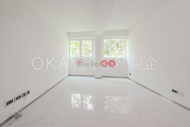 Tasteful 3 bedroom on high floor with rooftop | Rental