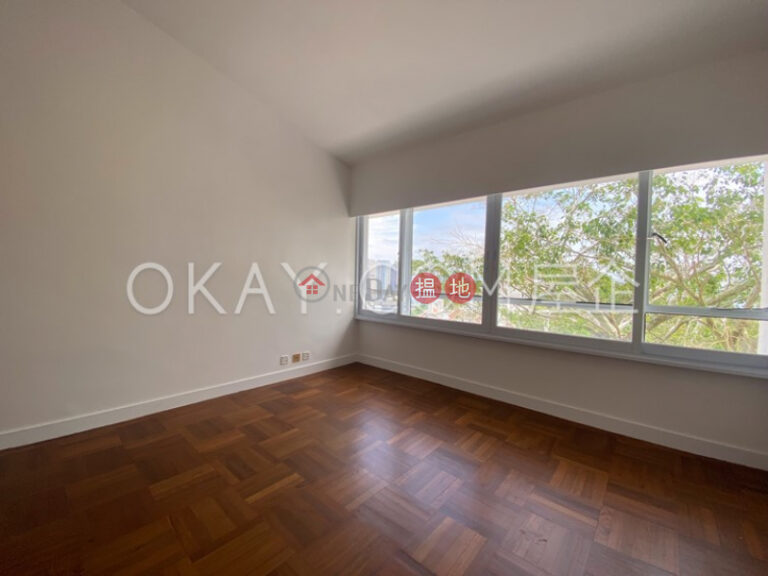 Stylish house with terrace, balcony | Rental