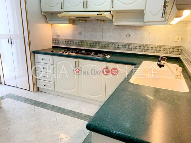 Charming 2 bedroom with terrace, balcony | Rental
