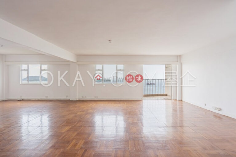 Efficient 3 bed on high floor with balcony & parking | Rental