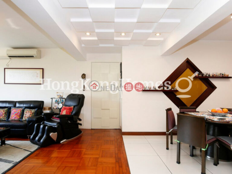 3 Bedroom Family Unit for Rent at Y. Y. Mansions block A-D