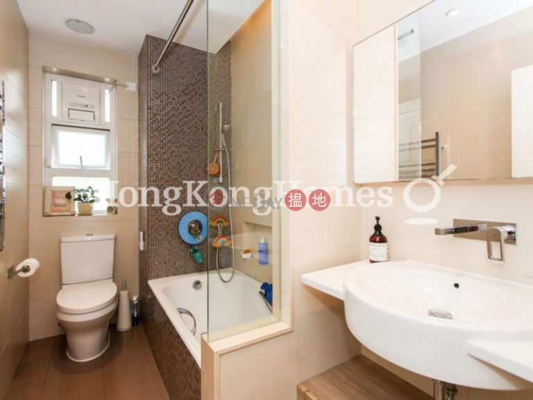 4 Bedroom Luxury Unit for Rent at Block 41-44 Baguio Villa