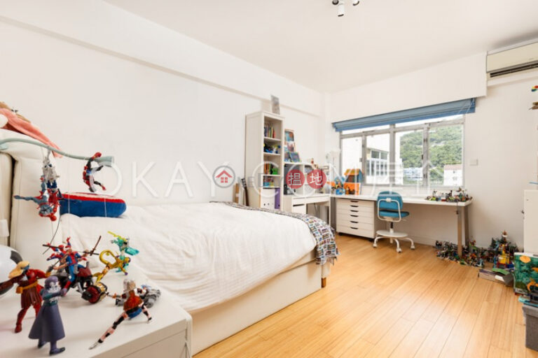 Efficient 4 bed on high floor with sea views & balcony | Rental