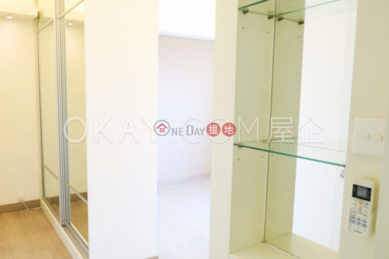 Luxurious 3 bedroom with sea views, balcony | Rental