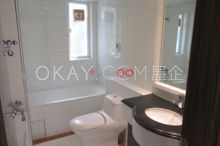 Beautiful 4 bedroom with rooftop, balcony | Rental